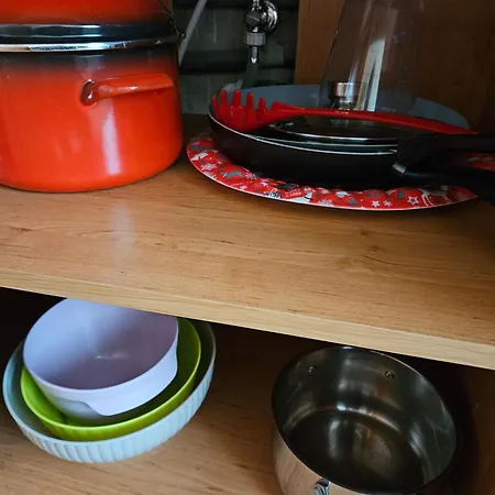 Daire Family For 6, 10mins To Centre, Free Parking, Quiet Location, New Furniture, Balcony *